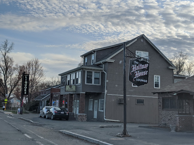 Opinii despre Halfway House Lounge în Springfield - Hospitality and gastronomy