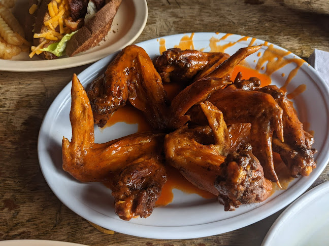 5000 Main St, Kansas City, MO 64112, United States