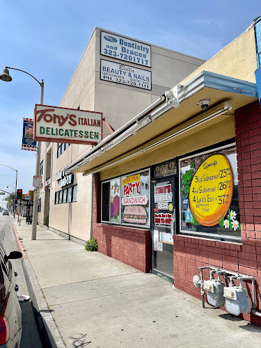 Tony's Italian Deli - Hospitality and gastronomy