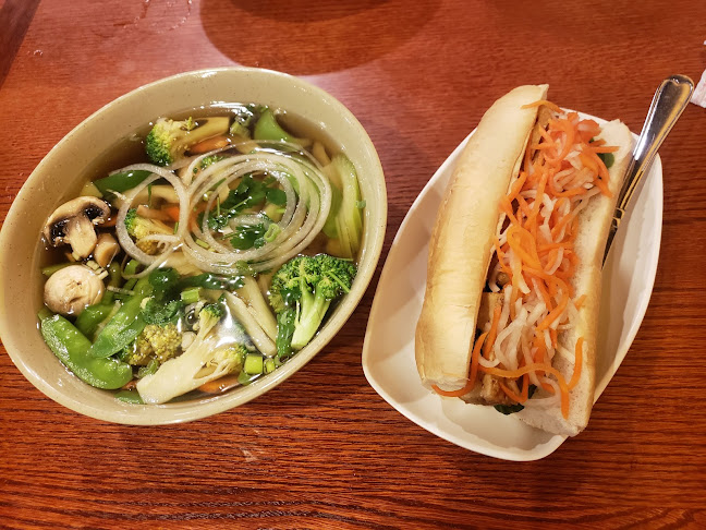 Opinii despre House of Pho în Schaumburg - Hospitality and gastronomy