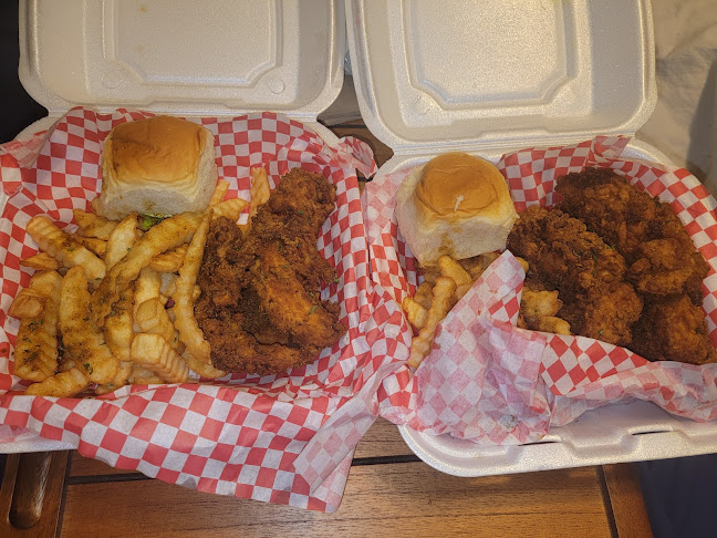 Opinii despre Crump's Fish & Wings în Southaven - Hospitality and gastronomy