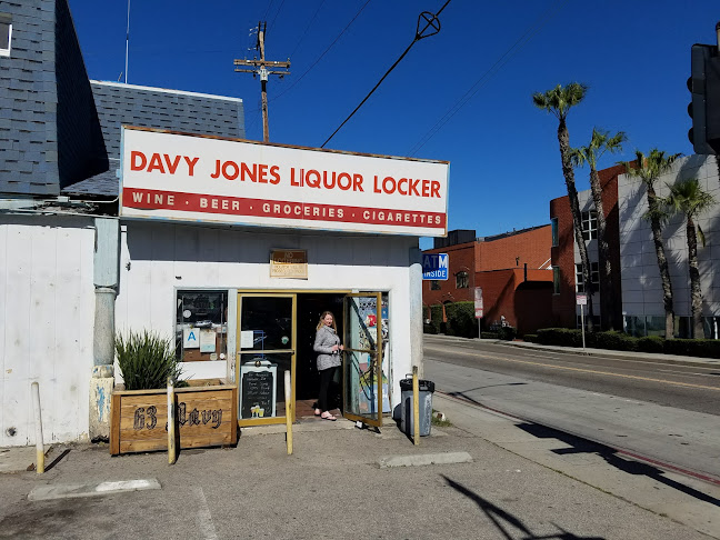 Davy Jones Liquor Locker