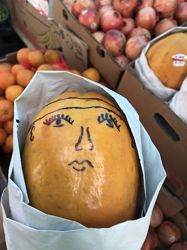 Solis-Marin fruits and flowers - New York