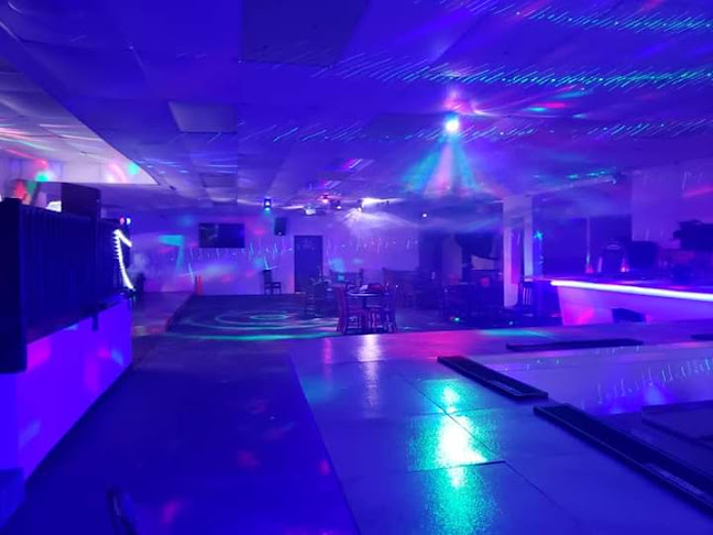 M&M Bistro - Columbia