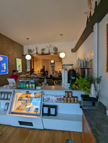 Comentarii opinii despre Lion's Milk