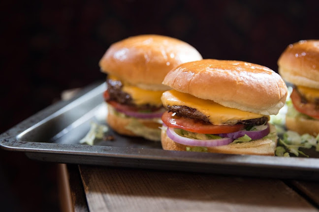 Opinii despre Carter's Burger în Bryan - Hospitality and gastronomy