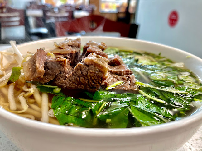 PhoLicious - Hospitality and gastronomy