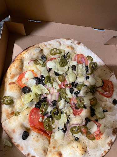 Opinii despre Tuscan Stone Pizza în Sammamish - Hospitality and gastronomy