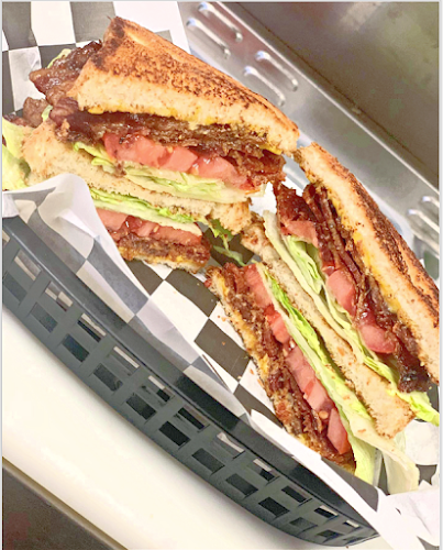 Cool Vibes Pub & Grub - Hospitality and gastronomy