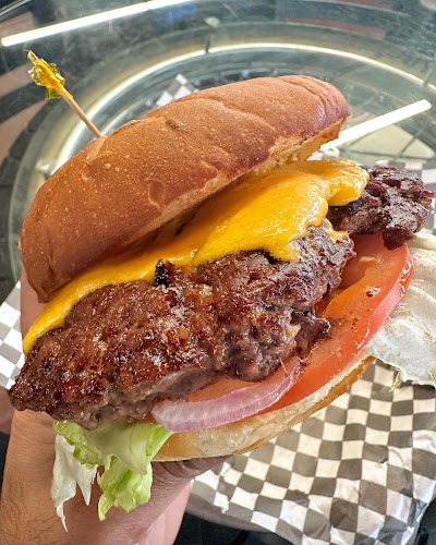 STP Bar-N-Grill - Hospitality and gastronomy