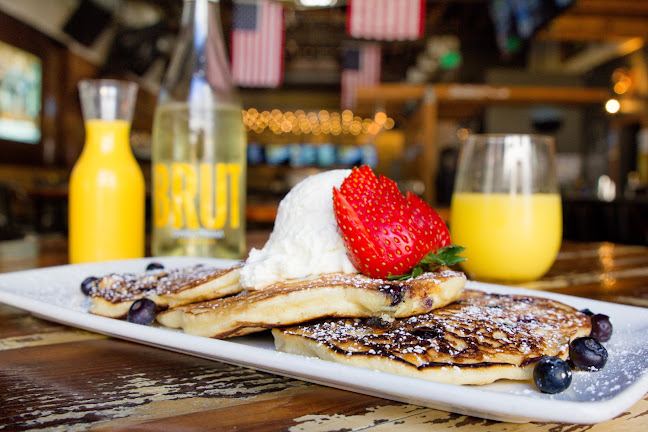 Comentarii opinii despre The Local Eatery & Drinking Hole