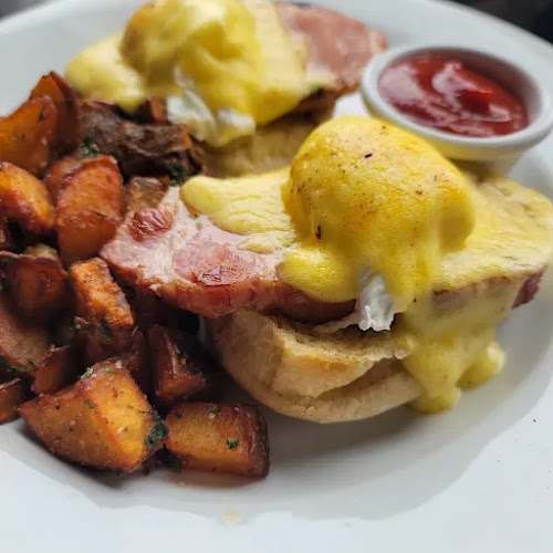 PUB REPUBLIC - Petaluma