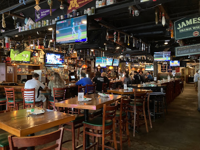 Mac's Place - Charleston