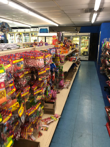 Paradise Liquor Store - Flint