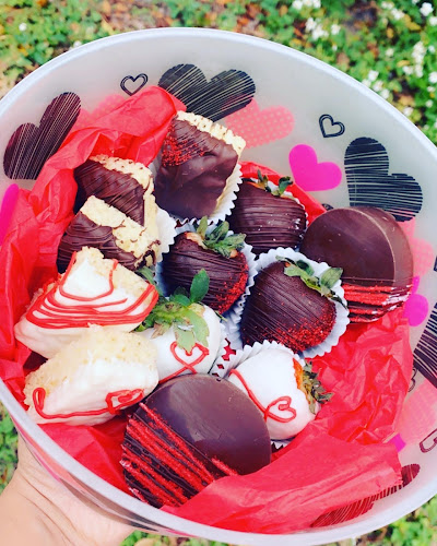 Delilahs Desserts & Designs - Deltona