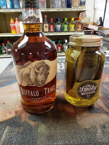 1412-B, Savannah Hwy, Charleston, SC 29407, United States