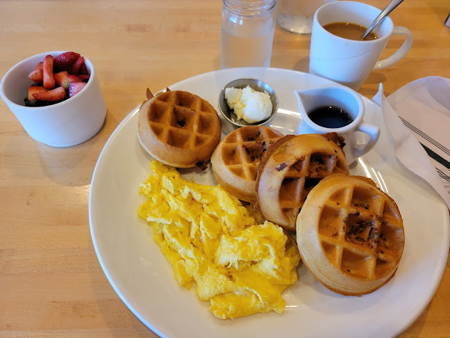 Comentarii opinii despre Yolk - West Loop