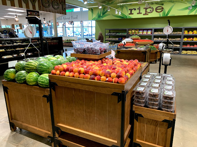 Green Vine Market - Hospitality and gastronomy