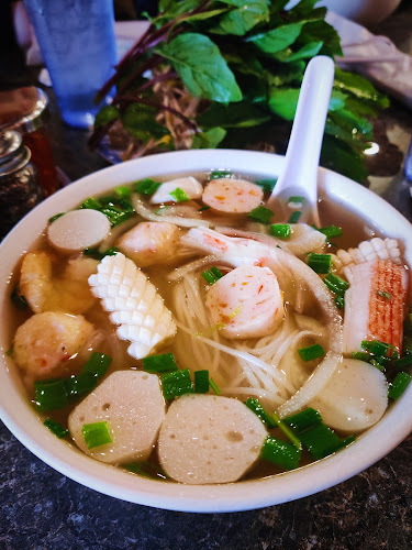 Phở 95 - Hospitality and gastronomy