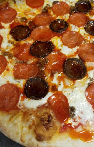 Mustafa's Place (formerly known as Brooklyn Pizzeria) ) - Hospitality and gastronomy