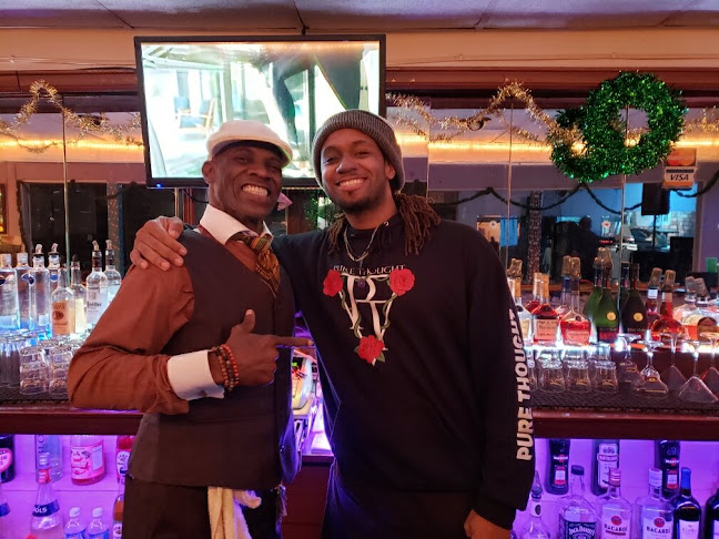 The Family Room Night Club - Hospitality and gastronomy