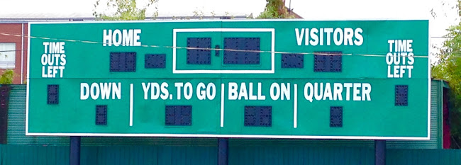 Gina's Lounge - Huntington