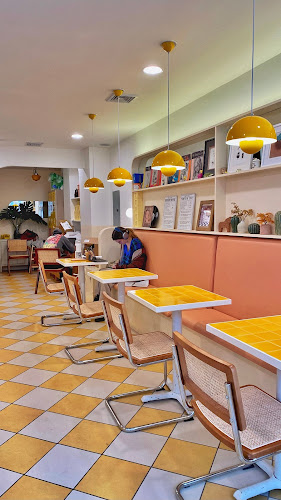 236 E 13th St, New York, NY 10003, United States