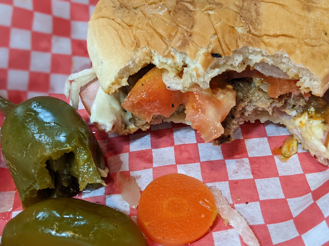 Comentarii opinii despre Pino Burger