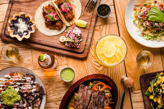 Los Agaves - Santa Barbara