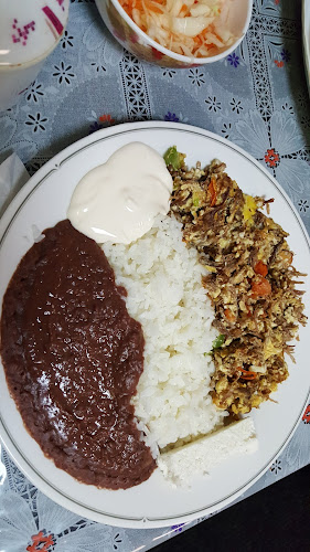 Comentarii opinii despre Pupuseria La Union