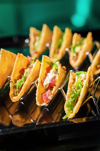 915 NW 72nd St, Miami, FL 33150, United States