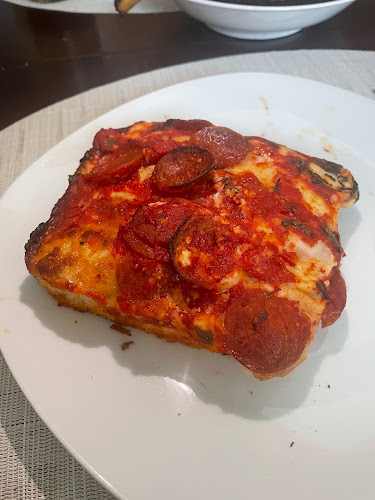 Comentarii opinii despre Pie Trap Pizza