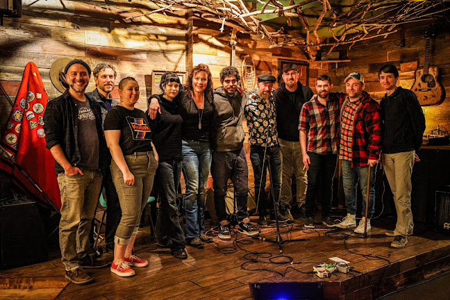 4317 Queen St, Niagara Falls, ON L2E 2K9, Canada