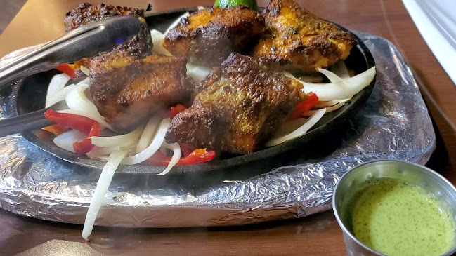 Opinii despre Clay Oven Grill & Bar în Vacaville - Hospitality and gastronomy