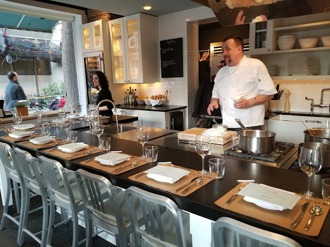 253 S 20th St, Philadelphia, PA 19103, United States