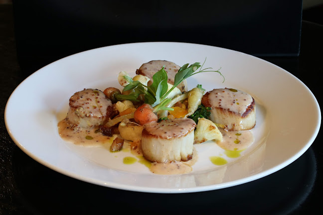 Reviews of SLAY Steak + Fish House in Redondo Beach - Hospitality and gastronomy