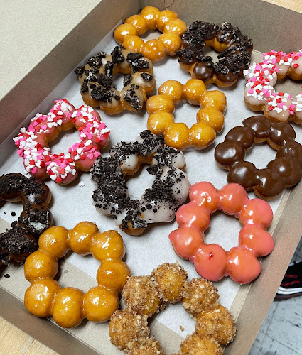 Lam I Am Mochi Donuts - Turlock