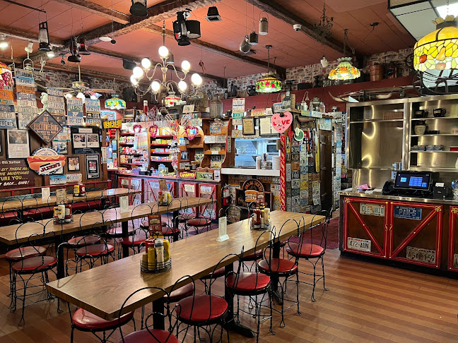 Opinii despre Jaxson's Ice Cream Parlor & Restaurant în Jacksonville - Hospitality and gastronomy