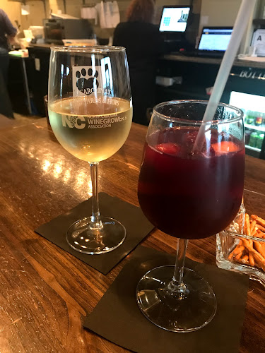 Comentarii opinii despre Carolina's Vineyards & Hops