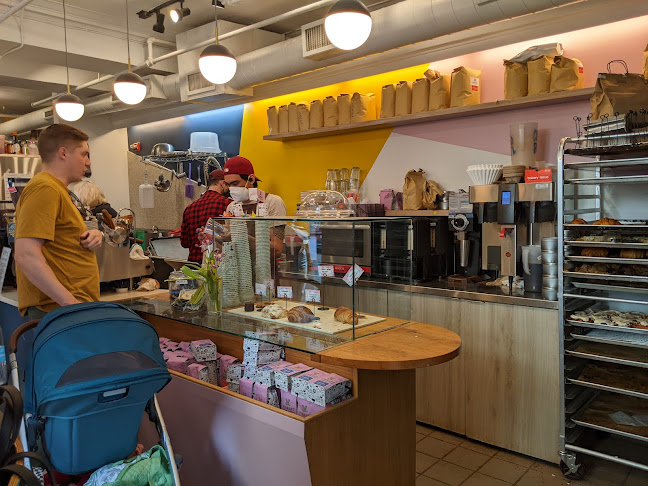 Comentarii opinii despre Vibrant Coffee Roasters & Bakery