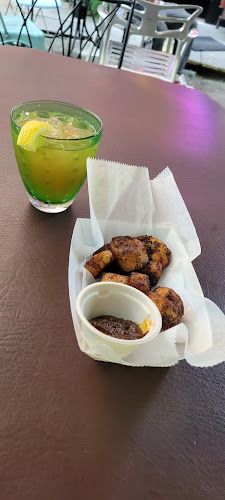 Comentarii opinii despre Art Cafe + Bar