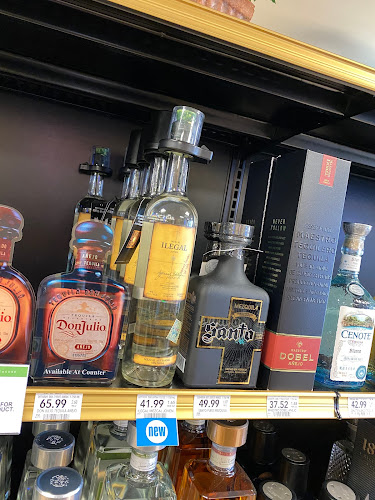 Publix Liquors at Rockledge Crossing - Hospitality and gastronomy