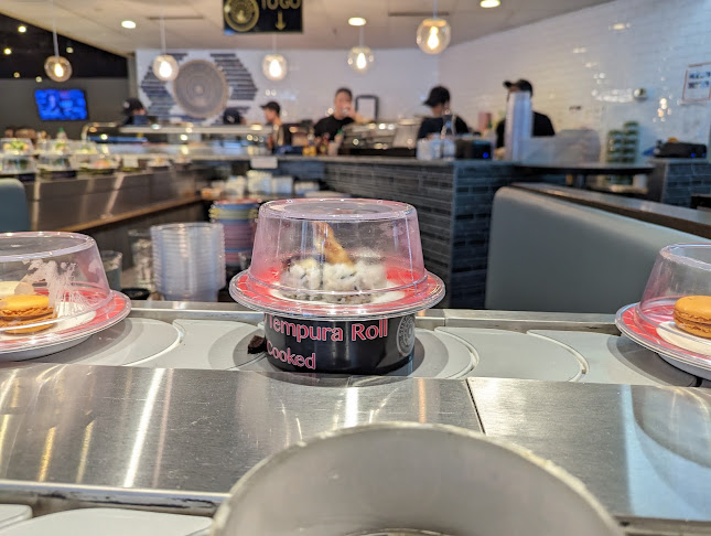 Reviews of Sushi Train in Minneapolis - Hospitality and gastronomy