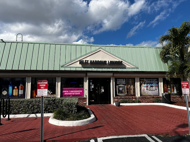 Inlet Harbour Lounge & Liquors