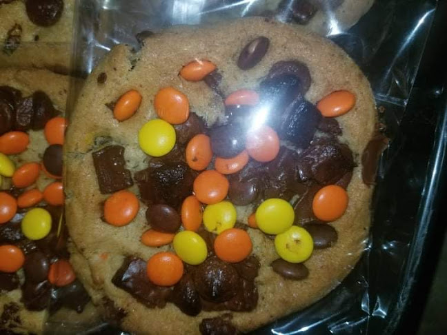Comentarii opinii despre Sweets & Treats by ShawnMyie Home-Based Cookie Shoppe
