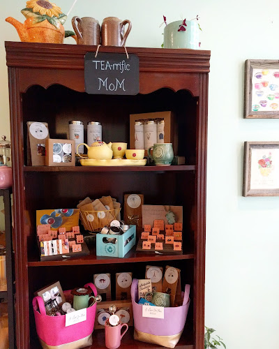 Cup & Kettle Tea - Hospitality and gastronomy