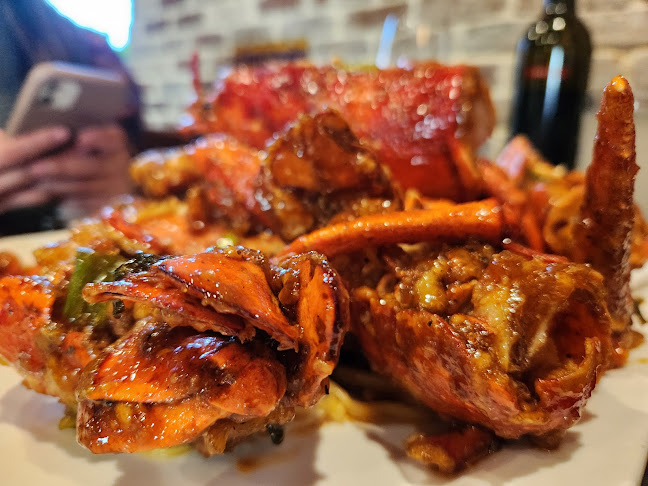 Roux Seafood Kitchen - Huntington Beach