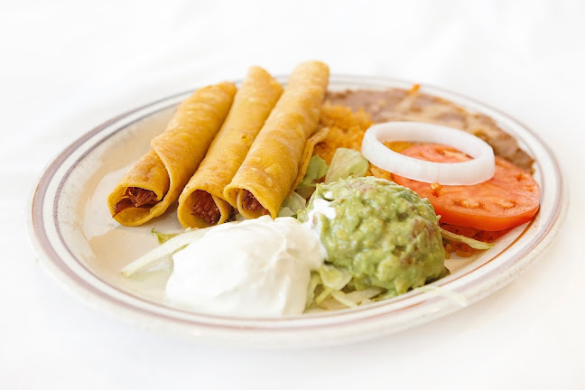 Opinii despre La Isla în Arlington - Hospitality and gastronomy