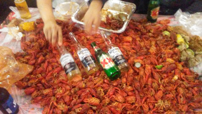 Happy Crawfish - Hospitality and gastronomy