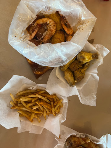 Cajun Crawfish Stop - Hospitality and gastronomy